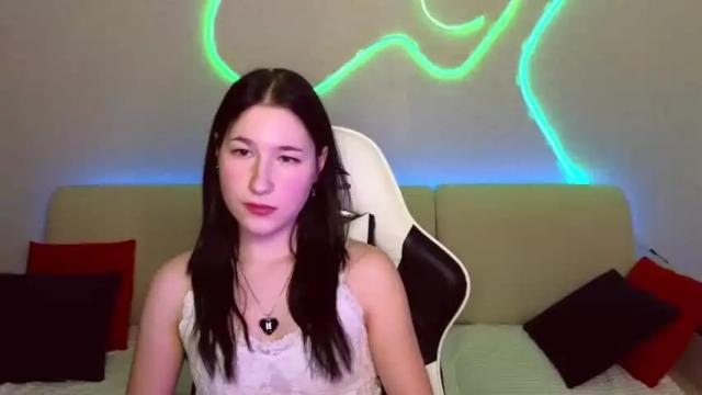 Image 3 of katheri_ne_ Stream on Chaturbate on 23 months ago