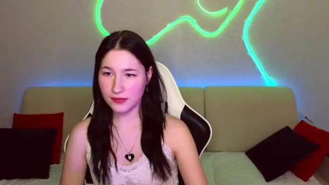 Image 4 of katheri_ne_ Stream on Chaturbate on 23 months ago
