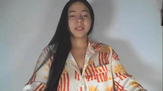 Image 4 of katherin_carter Stream on Chaturbate on 6 months ago