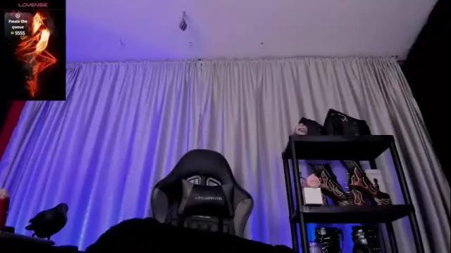 Image 3 of katherin_contin Stream on Chaturbate on 5 months ago