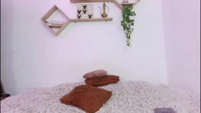 Image 2 of katherin_petrova1 Stream on Chaturbate on 16 months ago