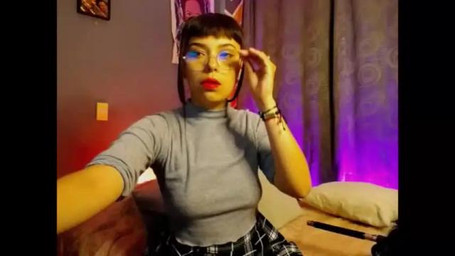 Image 2 of katherine__jones Stream on Chaturbate on 12 months ago
