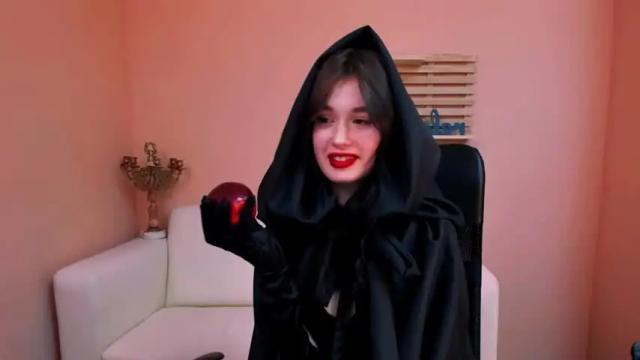 Image 7 of katherine_honey Stream on Chaturbate on 17 months ago