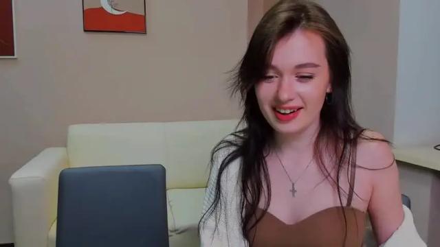 Image 2 of katherine_honey Stream on Chaturbate on 19 months ago