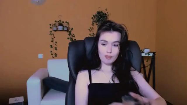 Image 11 of katherine_honey Stream on Chaturbate on 17 months ago