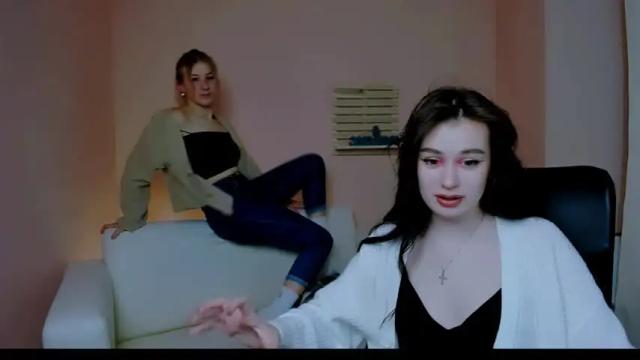 Image 12 of katherine_honey Stream on Chaturbate on 17 months ago