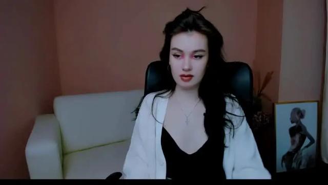 Image 6 of katherine_honey Stream on Chaturbate on 17 months ago