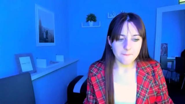 Image 4 of katherine_honey Stream on Chaturbate on 17 months ago