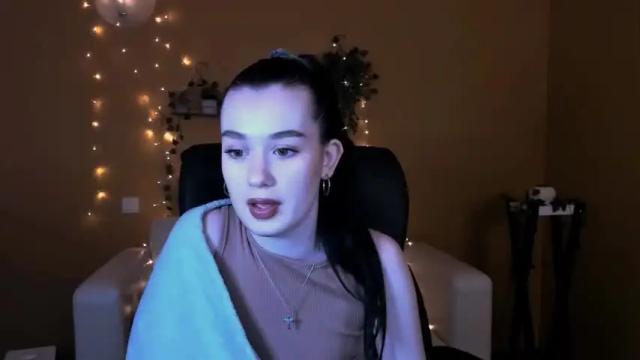 Image 8 of katherine_honey Stream on Chaturbate on 17 months ago