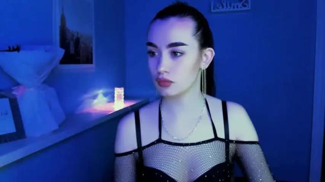 Image 2 of katherine_honey Stream on Chaturbate on 16 months ago