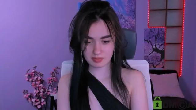 Image 12 of katherine_honey Stream on Chaturbate on 16 months ago