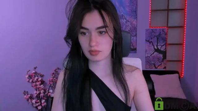Image 7 of katherine_honey Stream on Chaturbate on 16 months ago