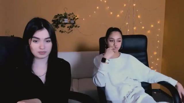 Image 8 of katherine_honey Stream on Chaturbate on 16 months ago