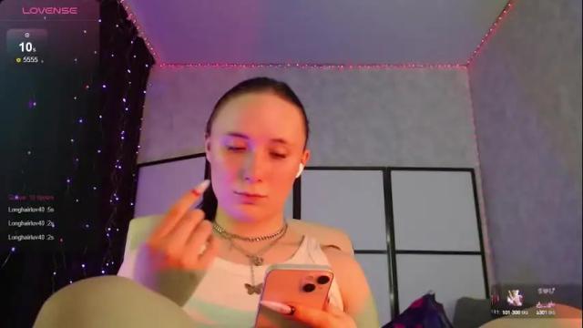 Image 6 of katherine_johnson Stream on Chaturbate on 13 days ago