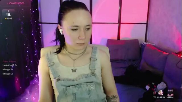 Image 2 of katherine_johnson Stream on Chaturbate on 26 days ago