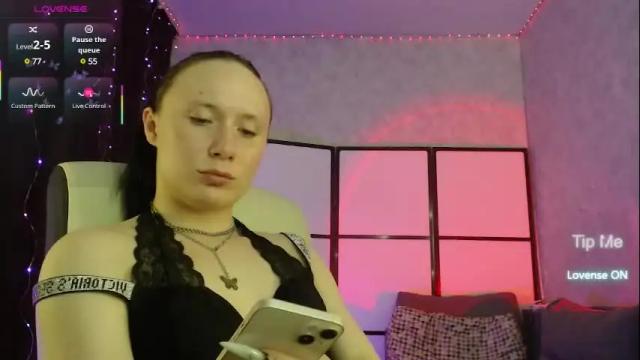 Image 12 of katherine_johnson Stream on Chaturbate on 20 days ago