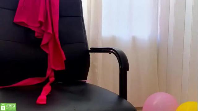 Image 8 of katherinepeti Stream on Chaturbate on 1 month ago