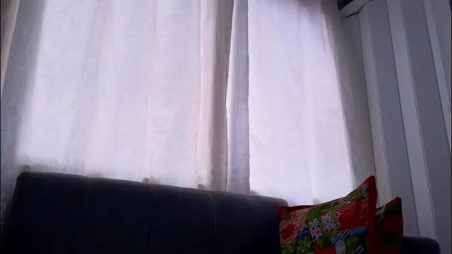 Image 2 of katherinepeti Stream on Chaturbate on 15 days ago