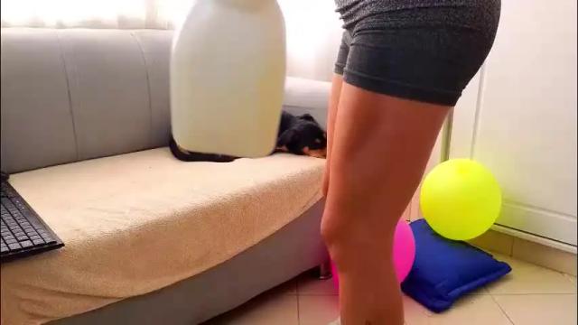 Image 3 of katherinepeti Stream on Chaturbate on 8 days ago