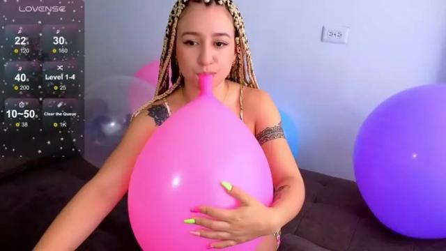 Image 7 of katherinepetite_ Stream on Chaturbate on 18 months ago