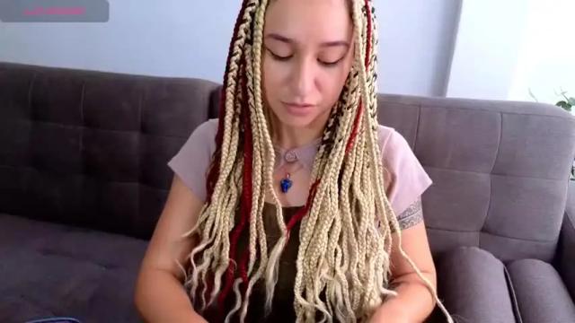 Image 4 of katherinepetite_ Stream on Chaturbate on 18 months ago