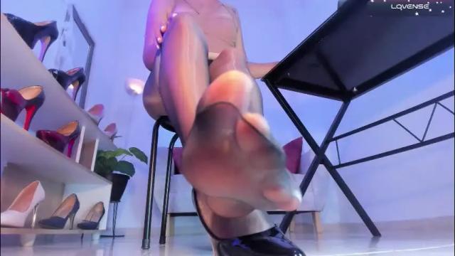 Image 6 of katherinlevinee Stream on Chaturbate on 2 months ago