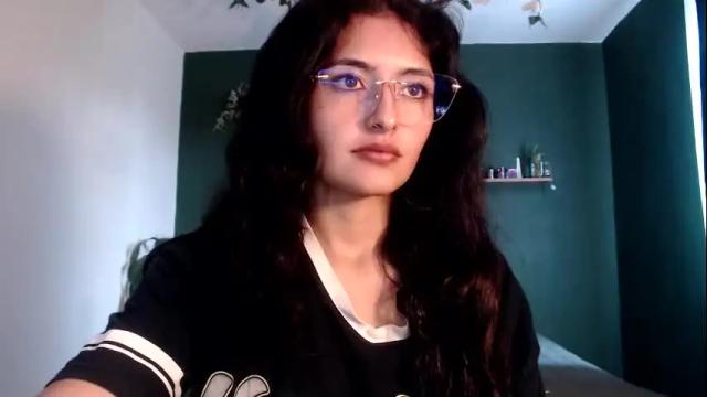 Image 7 of katherinne_1612 Stream on Chaturbate on 5 days ago