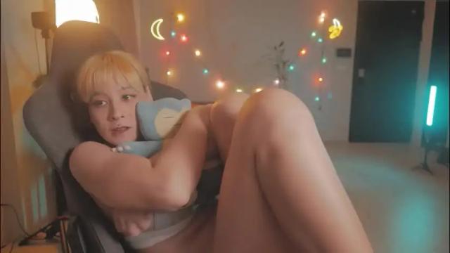 Image 4 of katherynlin Stream on Chaturbate on 2 months ago