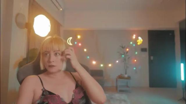 Image 2 of katherynlin Stream on Chaturbate on 2 months ago