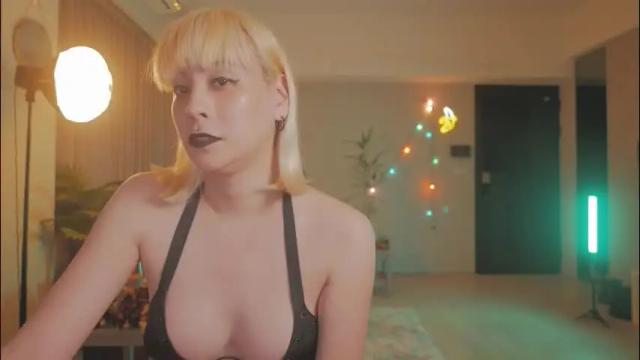 Image 11 of katherynlin Stream on Chaturbate on 1 month ago