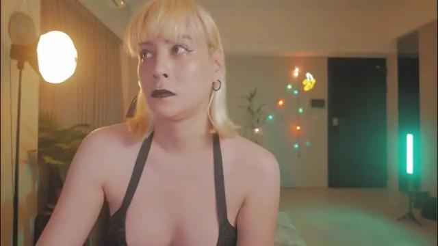 Image 3 of katherynlin Stream on Chaturbate on 1 month ago