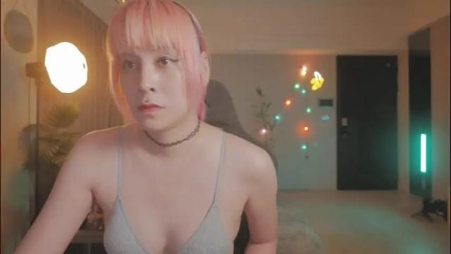 Image 2 of katherynlin Stream on Chaturbate on 2 months ago