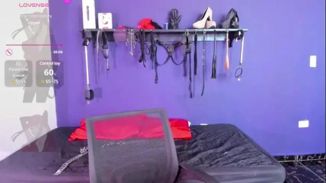 Image 12 of kathia_arnstrong Stream on Chaturbate on 27 days ago