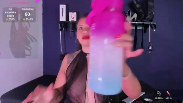 Image 11 of kathia_arnstrong Stream on Chaturbate on 11 days ago