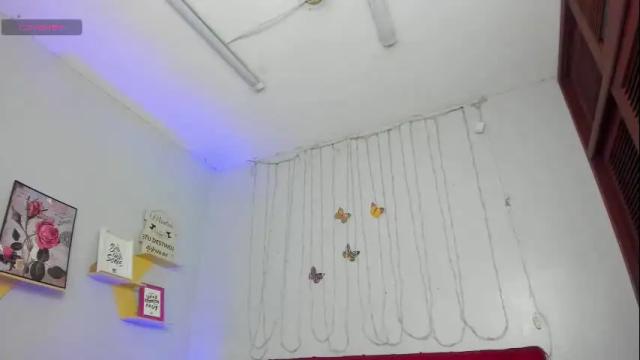 Image 11 of kathina_giraldo Stream on Chaturbate on 1 month ago