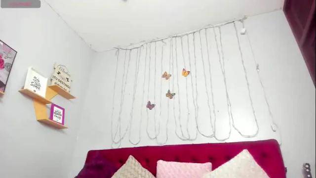 Image 2 of kathina_giraldo Stream on Chaturbate on 16 days ago