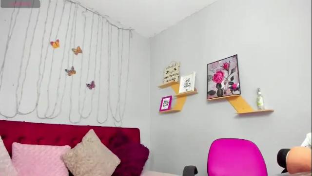 Image 10 of kathina_giraldo Stream on Chaturbate on 15 days ago