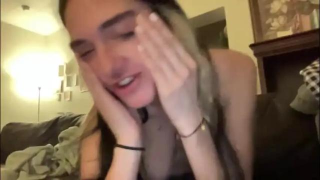 Image 3 of kathiscute Stream on Chaturbate on 1 month ago