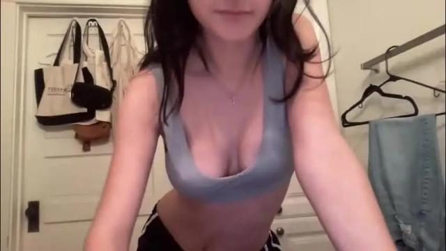 Image 7 of kathiscute Stream on Chaturbate on 18 days ago