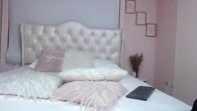 Image 4 of kathryn_lee Stream on Chaturbate on 13 months ago
