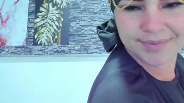Image 6 of kathy_1x Stream on Chaturbate on 13 months ago