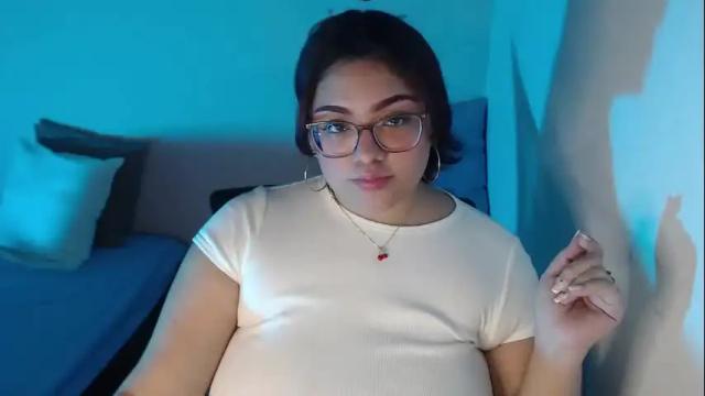Image 3 of kathygonzalez_ Stream on Chaturbate on 10 days ago