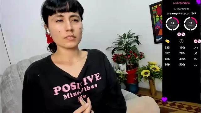 Image 12 of katia_12_ Stream on Chaturbate on 5 months ago