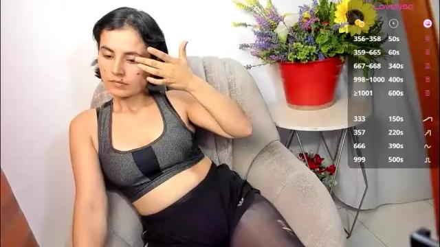 Image 7 of katia_12_ Stream on Chaturbate on 23 days ago