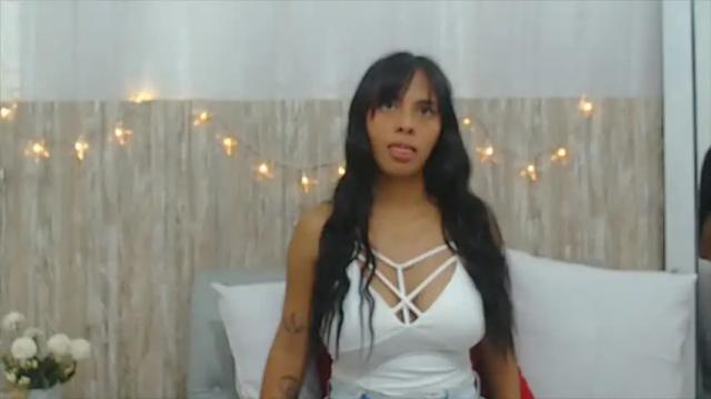 Image 12 of katia_23 Stream on Chaturbate on 19 months ago