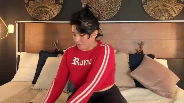 Image 10 of katia_evanss Stream on Chaturbate on 24 months ago