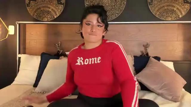 Image 2 of katia_evanss Stream on Chaturbate on 24 months ago