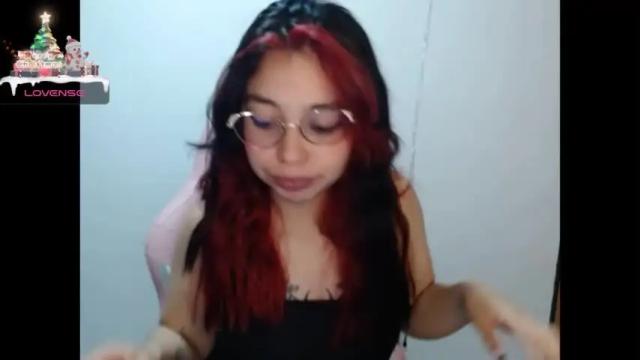 Image 2 of katia_hill Stream on Chaturbate on 25 months ago