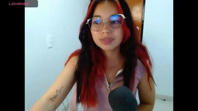 Image 10 of katia_hill Stream on Chaturbate on 13 months ago