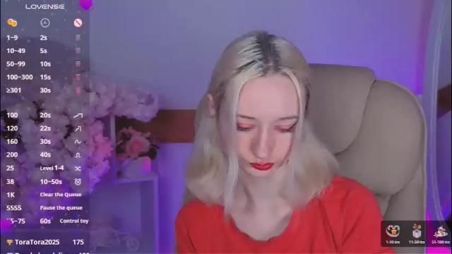 Image 6 of katia_kim Stream on Chaturbate on 1 month ago